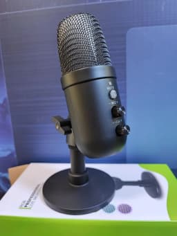 Microphone USB RGB Live Green thumbnail 2